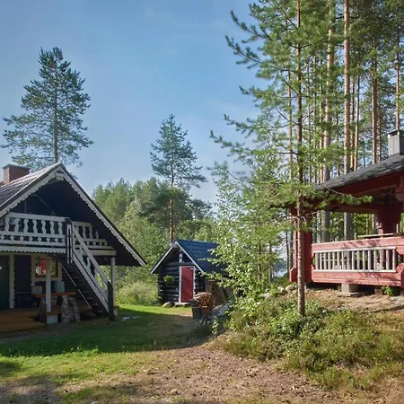 Capture Nordic Wilderness Camp Ilomantsi