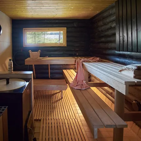 Capture Nordic Wilderness Camp Bed and Breakfast